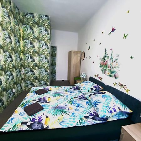 Jungle Rooms Gdańsk Exterior foto
